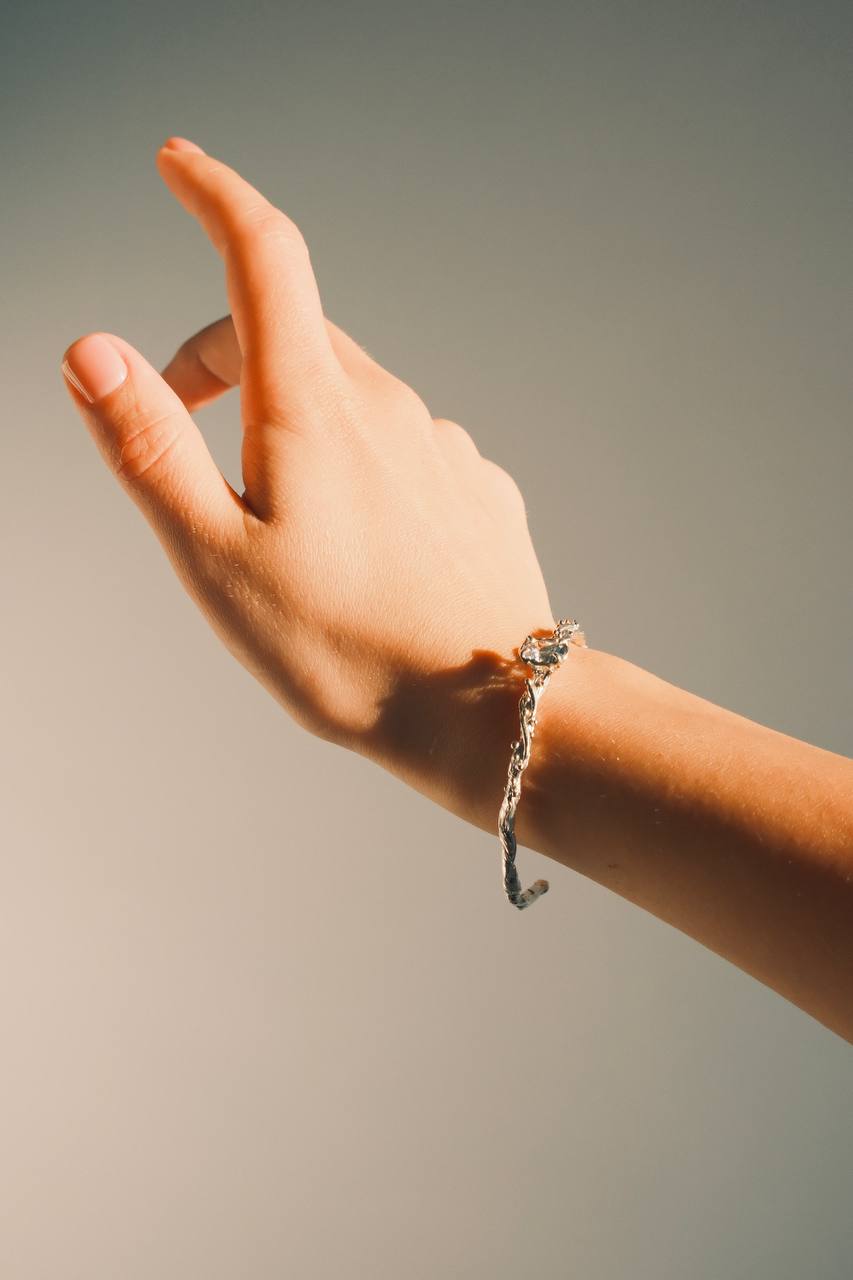 Браслет з блакитним топазом VEDEKHINAK.jewelry