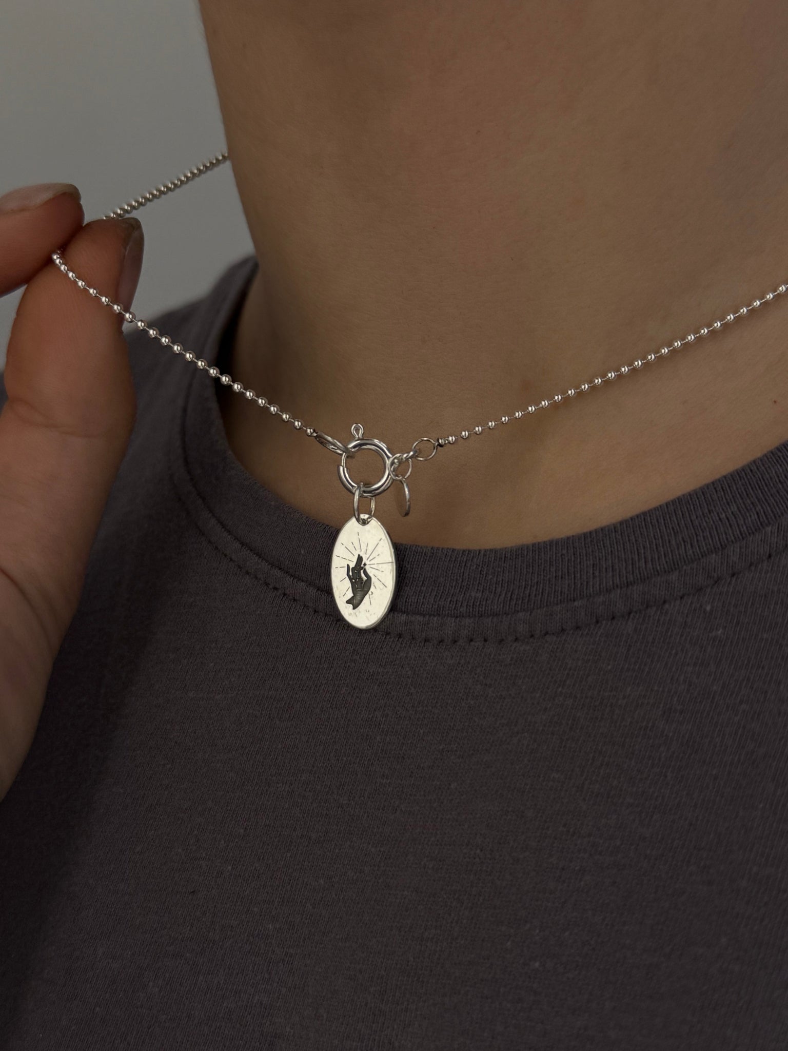 Ланцюжок з медальйоном Sensuålе