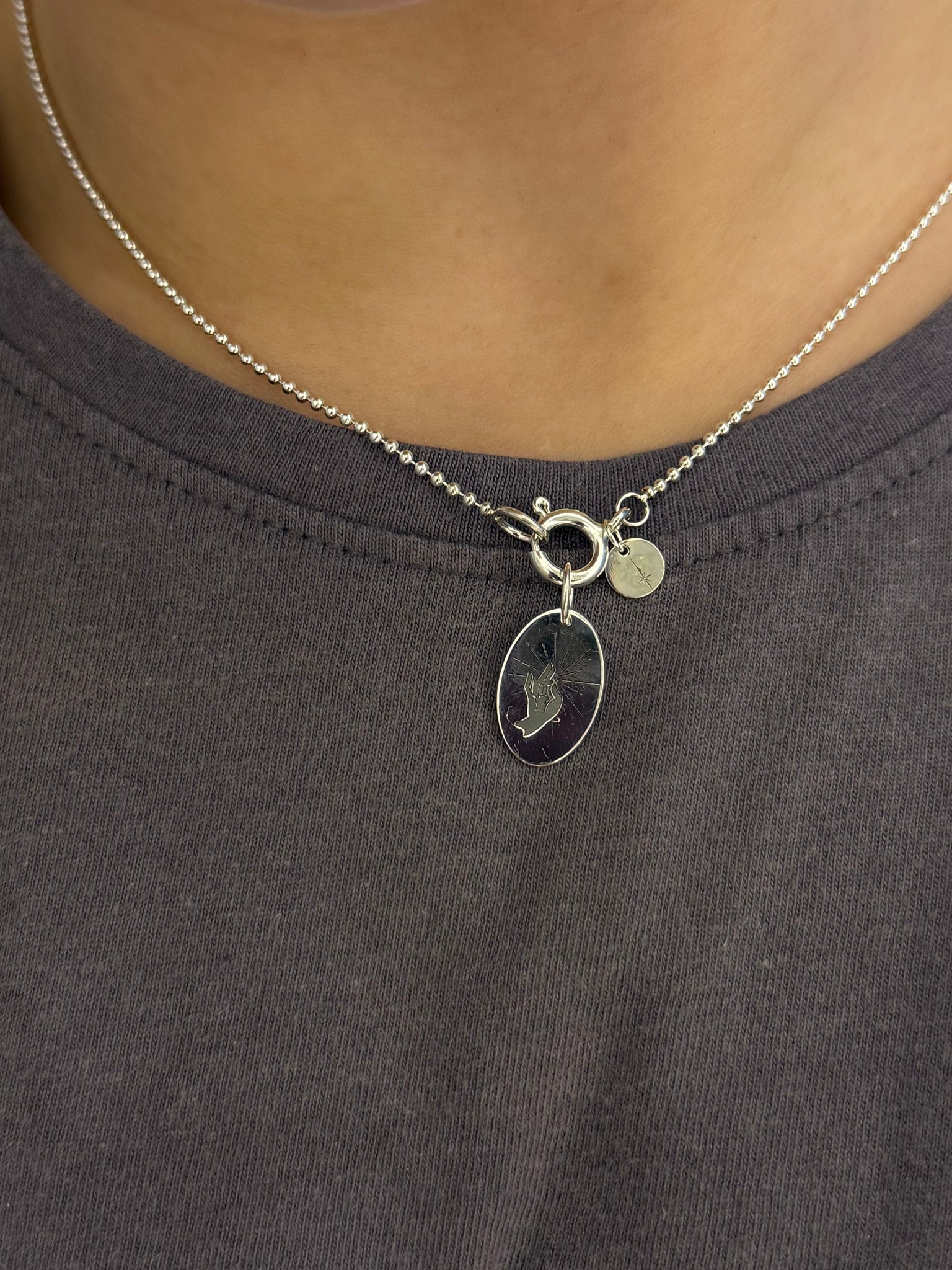 Ланцюжок з медальйоном Sensuålе