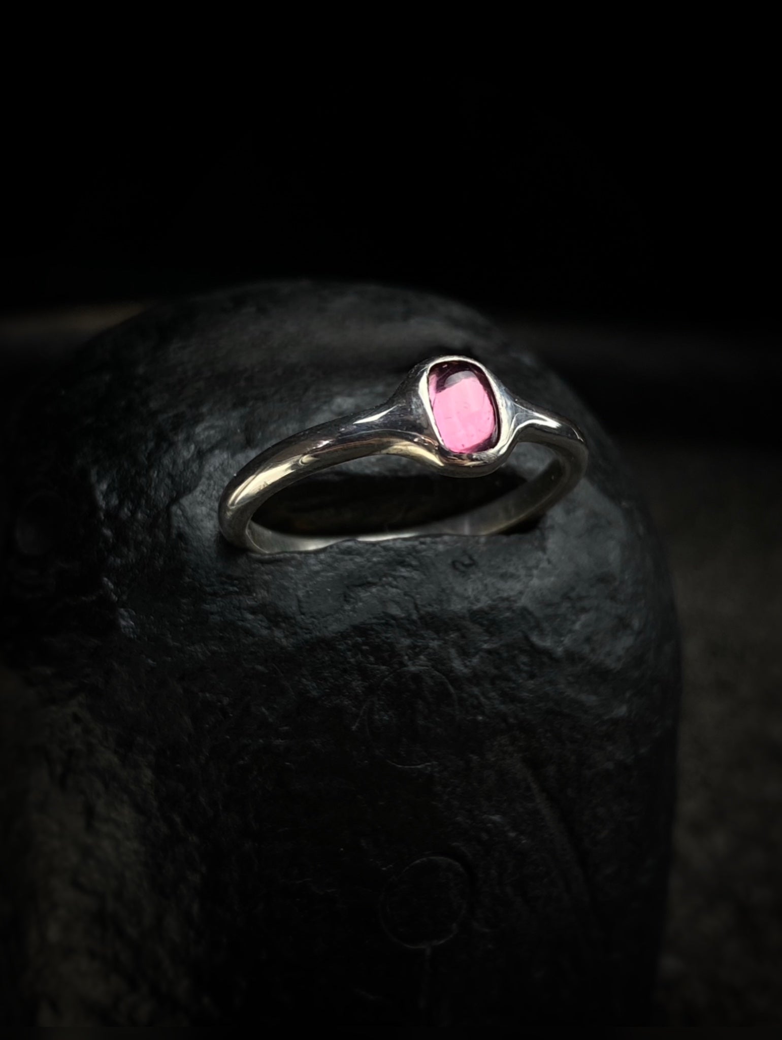 Перстень класичний з турмаліном KAI Jewelry