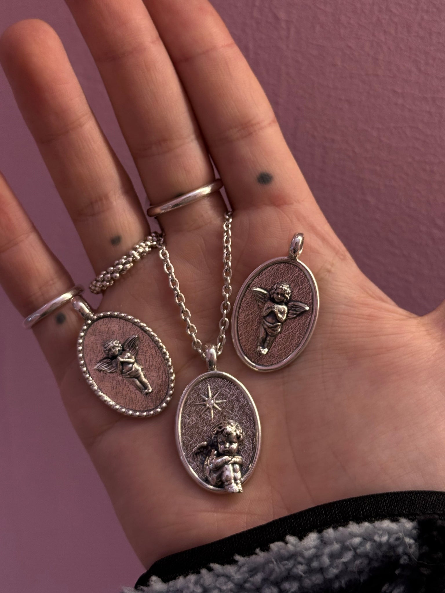 Медальйон «Saint» Sensuålе