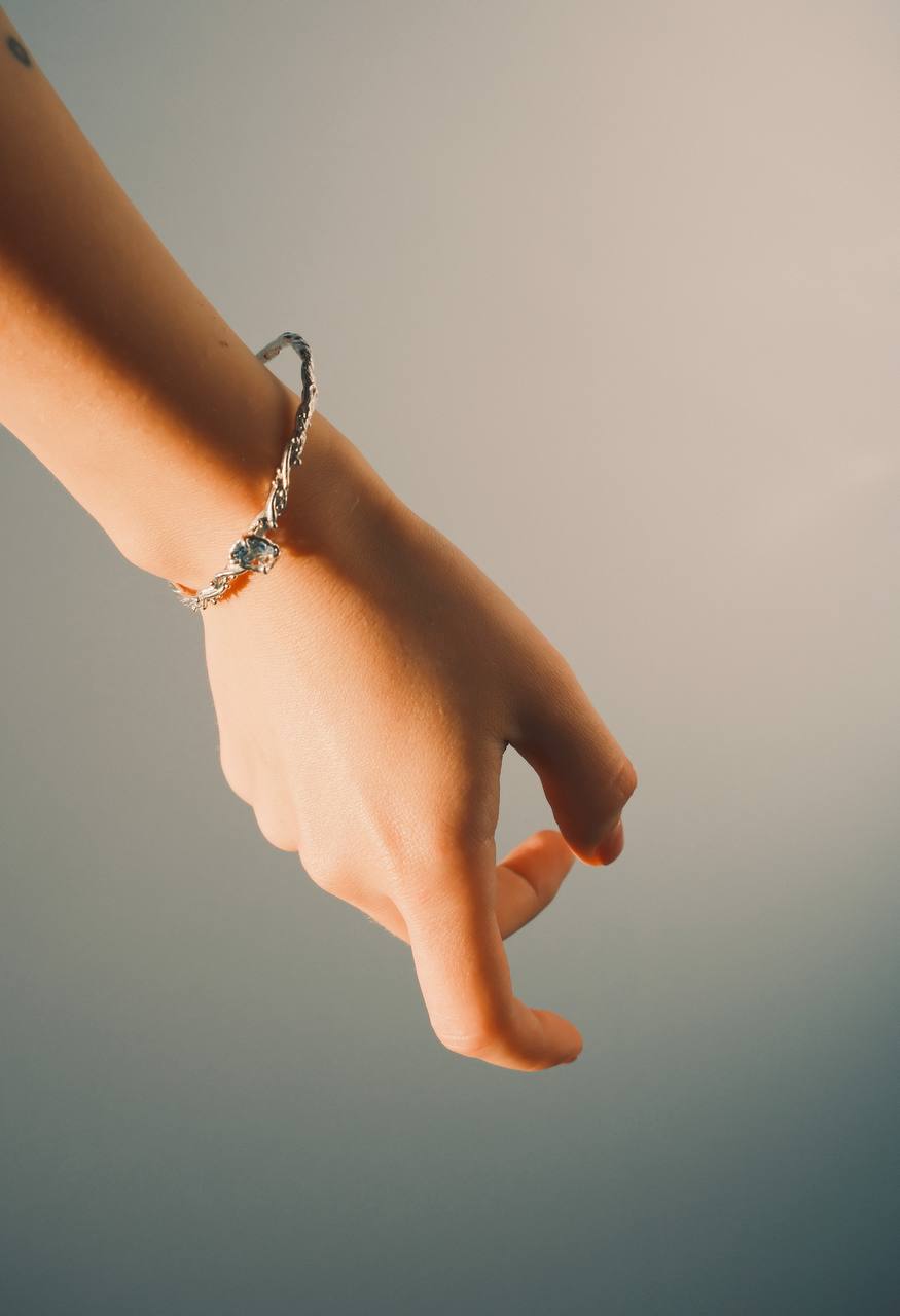 Браслет з блакитним топазом VEDEKHINAK.jewelry