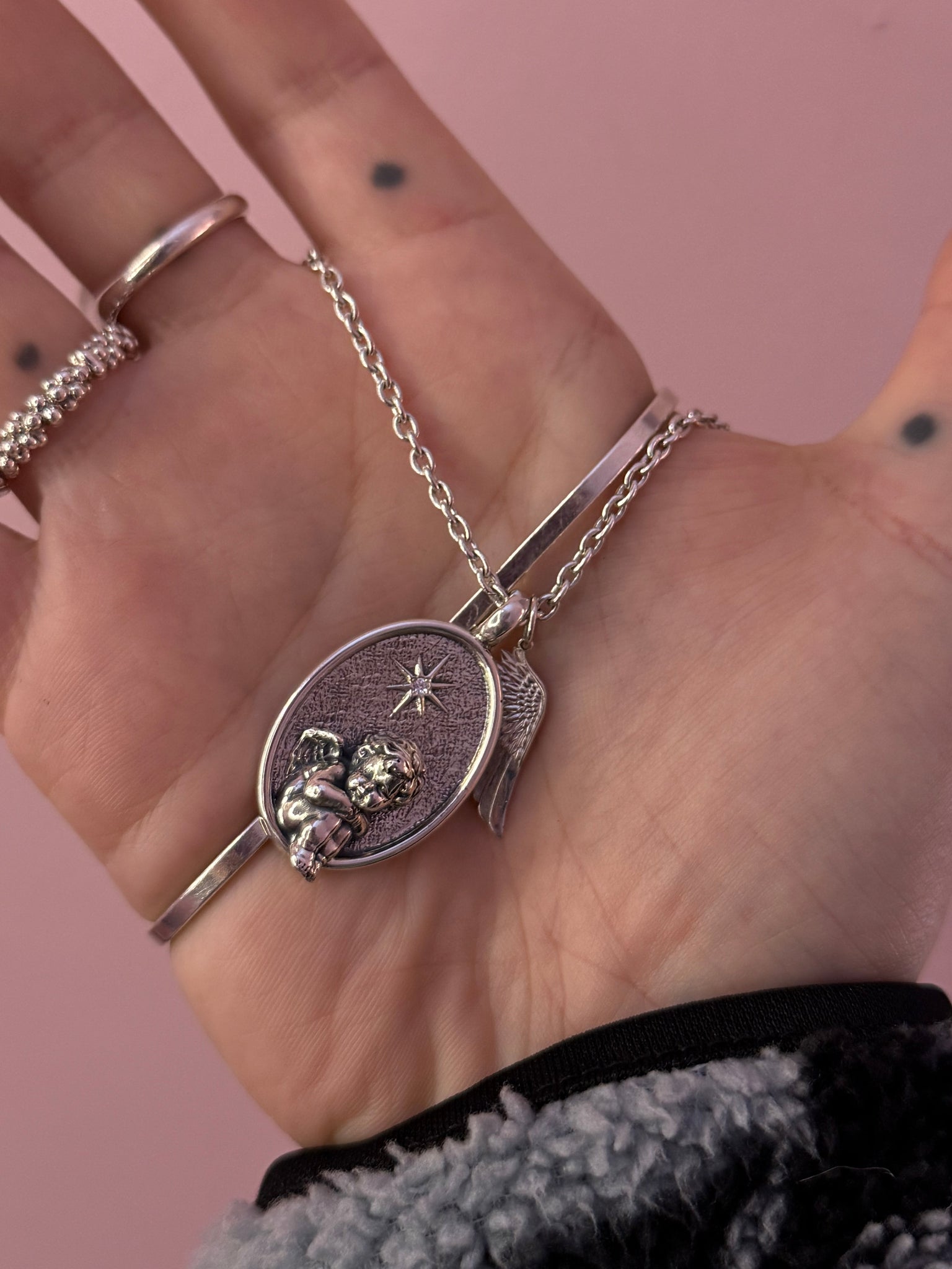 Медальйон «Saint» Sensuålе