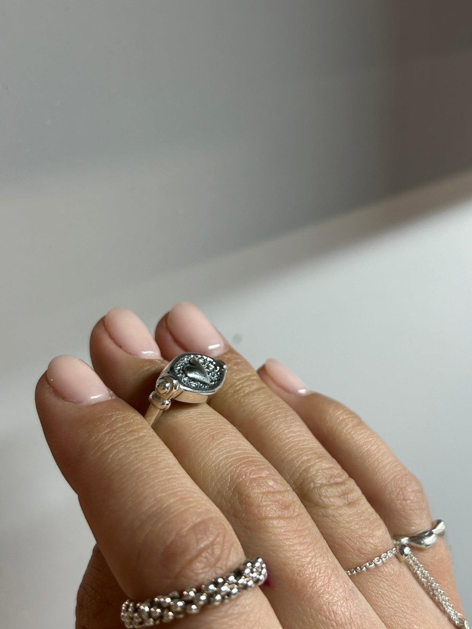 Каблучка з рухомим елементом "Rabbit" VEDEKHINAK.jewelry
