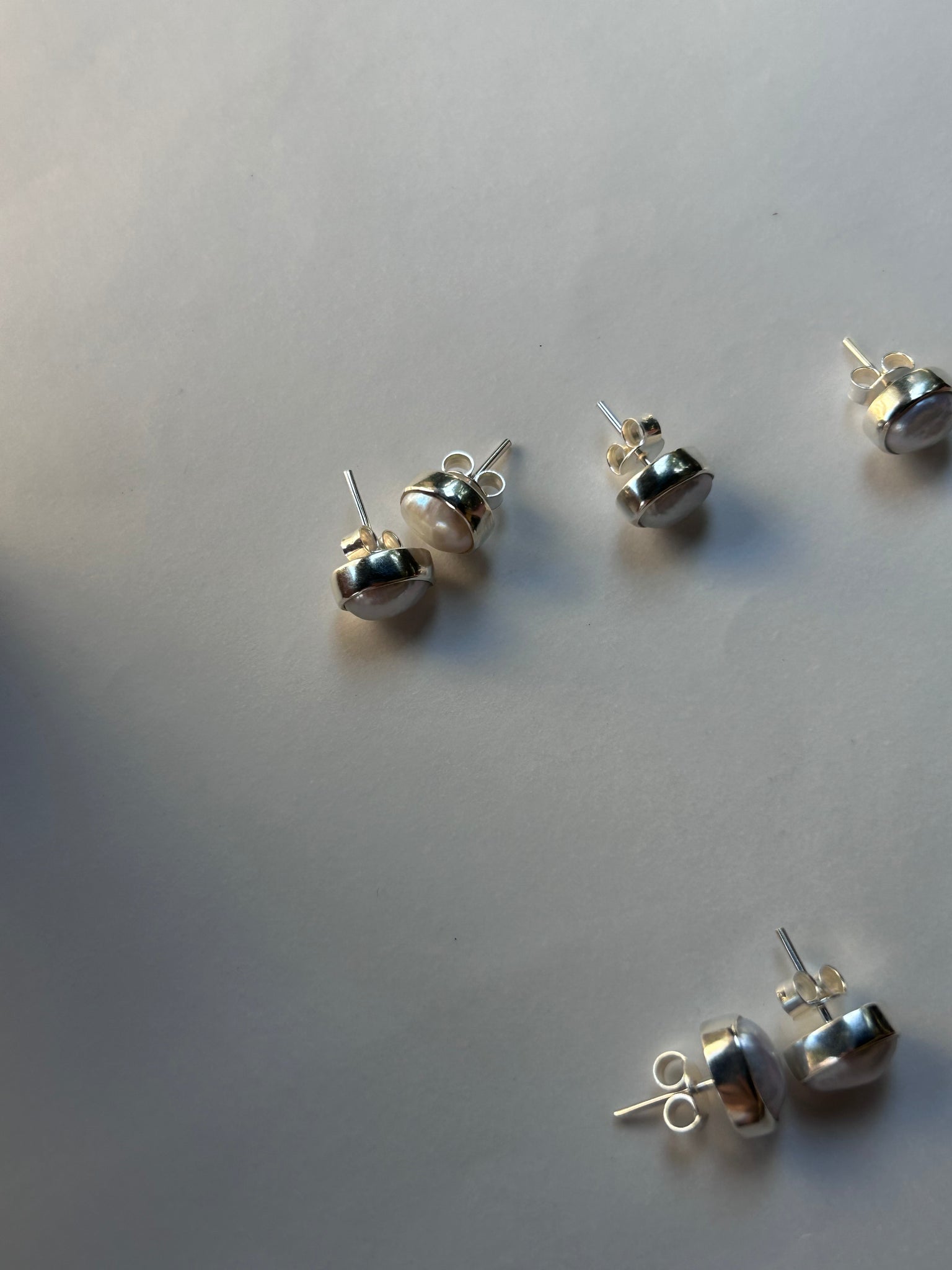 Сережки-пусети з перлинами Basenko jewelry
