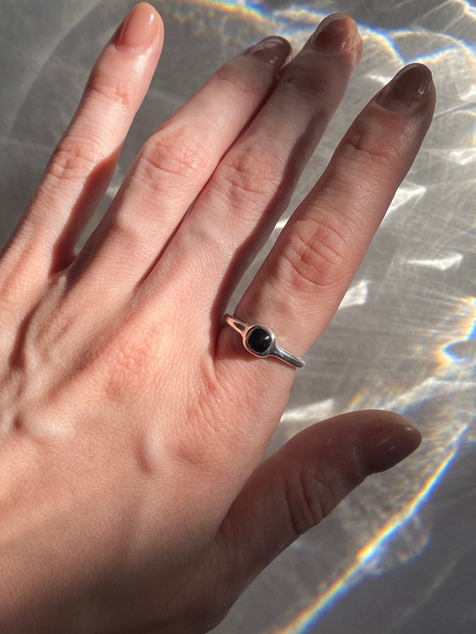 Перстень з чорною шпінеллю KAI Jewelry